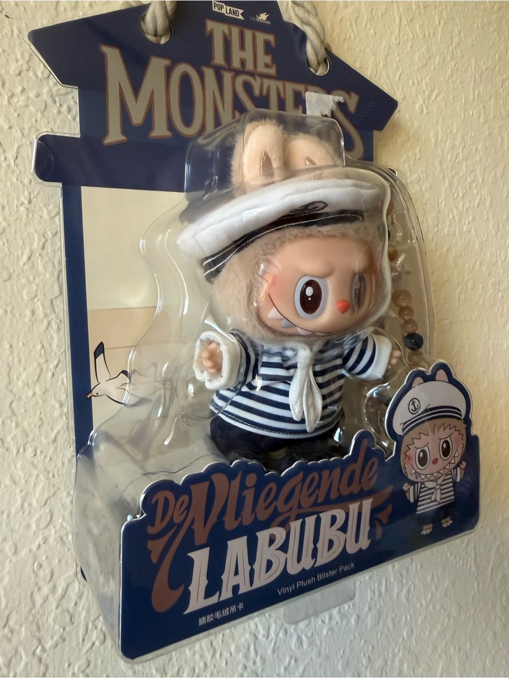 The Monsters De Vliegende Labubu Sailor Plush Figure - Beige & Navy - Picture 3 of 4